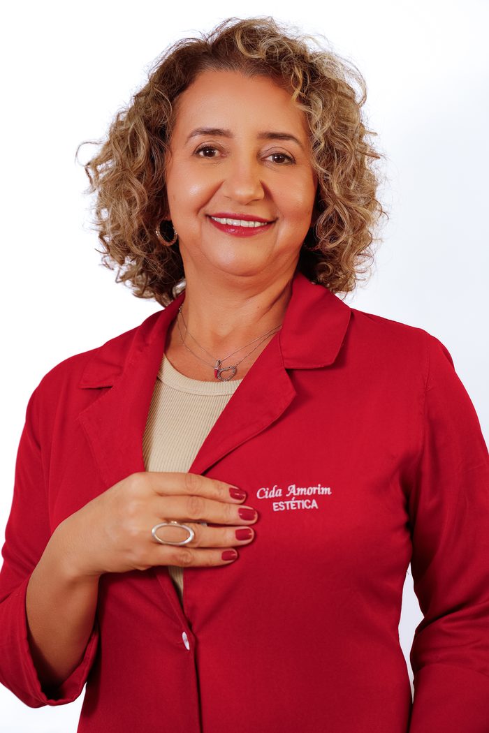 Cida Amorim - Esteticista profissional na Tijuca